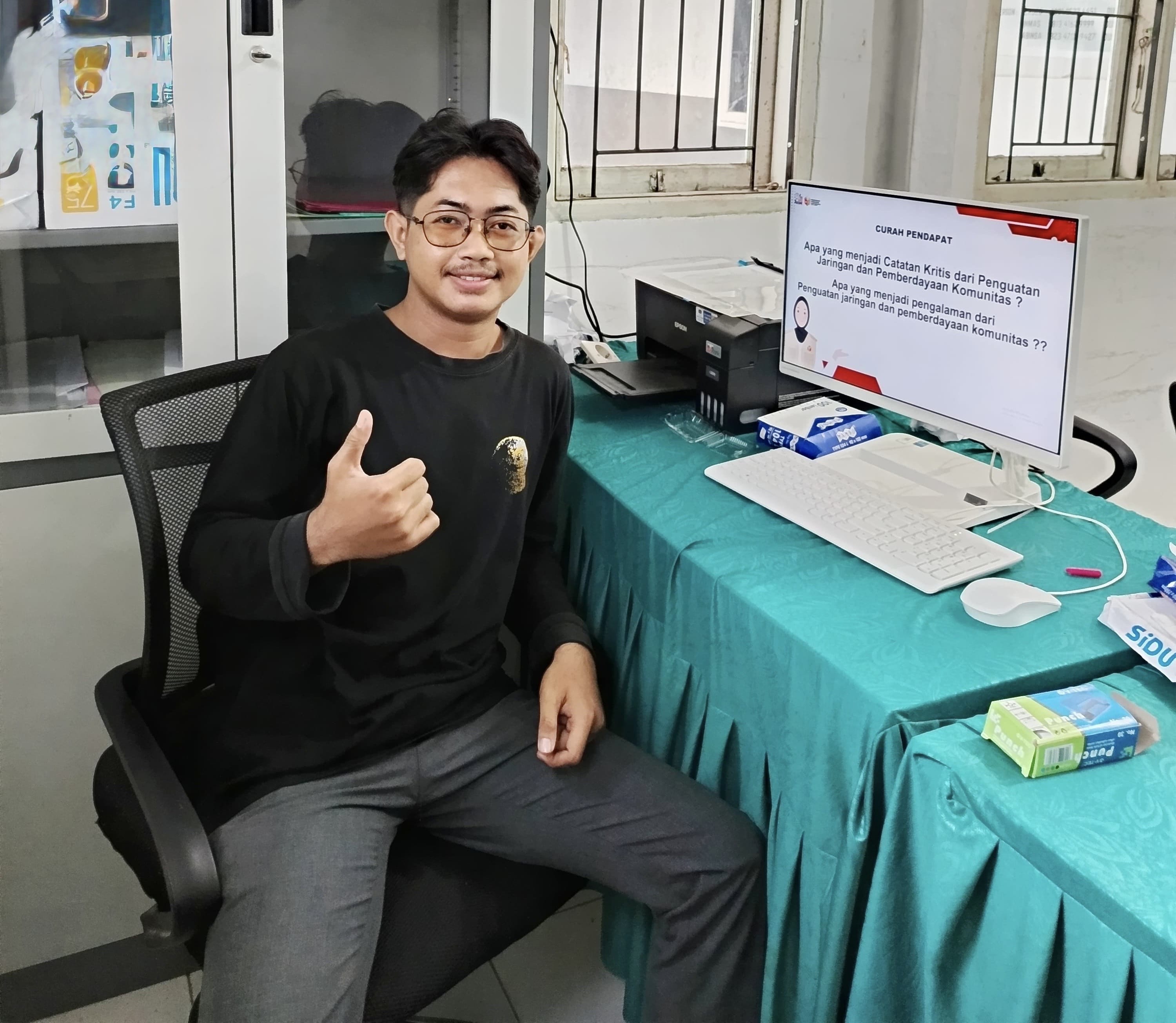 Peserta P2P sedang melaksanakan pembelajaran melalui Audio Visual