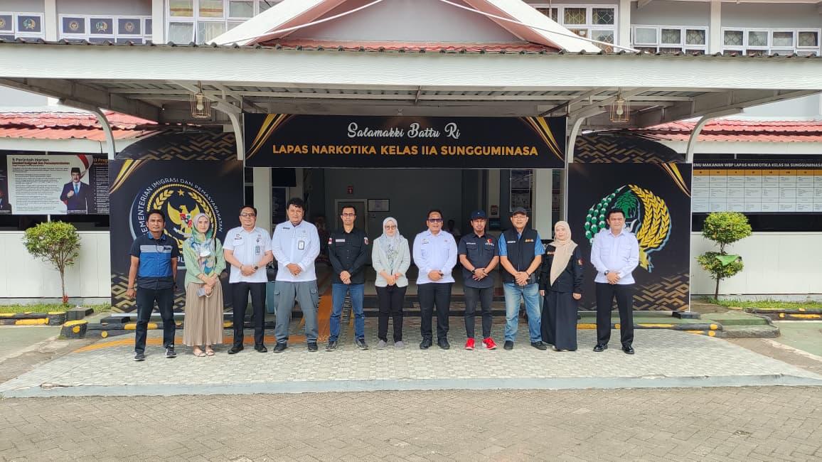 Anggota Bawaslu dan Anggota KPU serta Ka. Lapas Narkotika Kelas II Sungguminasa